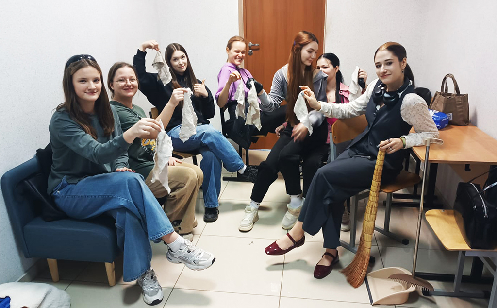 Апрель — время обновления. Субботник в ПАПК