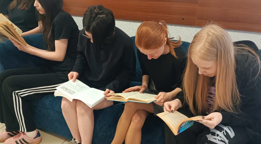 Кросс-букинг — «Пришёл, увидел, победил, прочитал»!